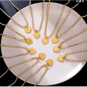 💜 ❤️ New Gold tone crystal heart initial necklace